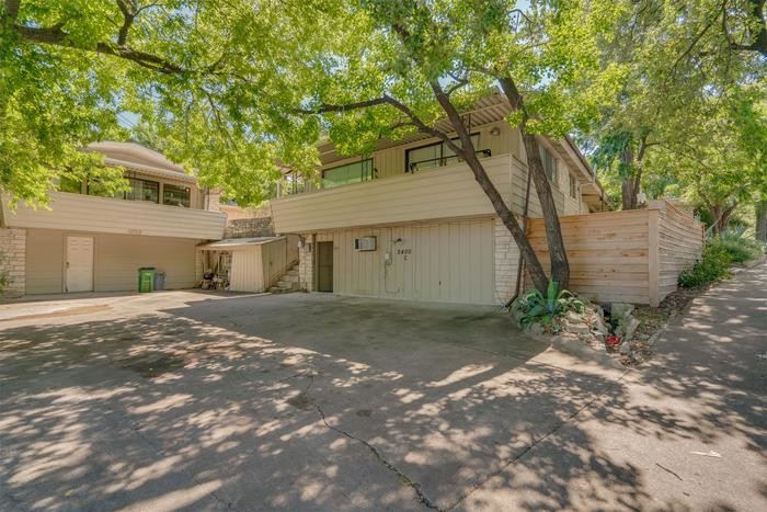 2400 Jarratt Ave-Unit -C in Austin, TX - Building Photo