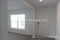 3604 Forest Path Dr in Plant City, FL - Foto de edificio - Building Photo