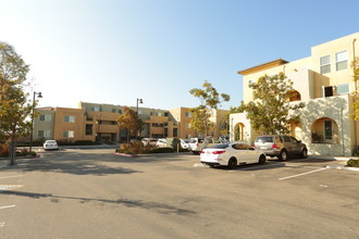 Harvest Ridge in Chula Vista, CA - Building Photo - Building Photo