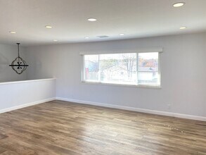 1557 Glencrest Dr in San Jose, CA - Building Photo - Building Photo