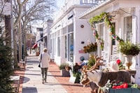 Apartments in Southampton, NY