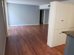 144 S Catalina Ave in Pasadena, CA - Building Photo - Building Photo