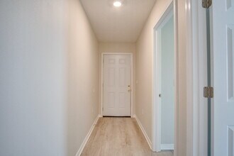 2888 N 24th Ave in Milton, FL - Building Photo - Building Photo