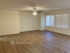 526 W Princeton Ave in Gilbert, AZ - Foto de edificio - Building Photo