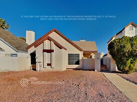 2106 W Monona Dr in Phoenix, AZ - Building Photo