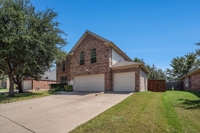 3816 Travis Blvd in Mansfield, TX - Building Photo - Building Photo