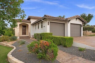 13708 Golden Wave Loop in Austin, TX - Building Photo