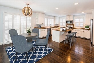 824 17th St in Hermosa Beach, CA - Building Photo - Building Photo