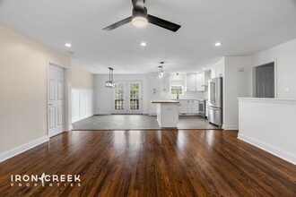 8 Rose Briar Cir in Weaverville, NC - Building Photo - Building Photo