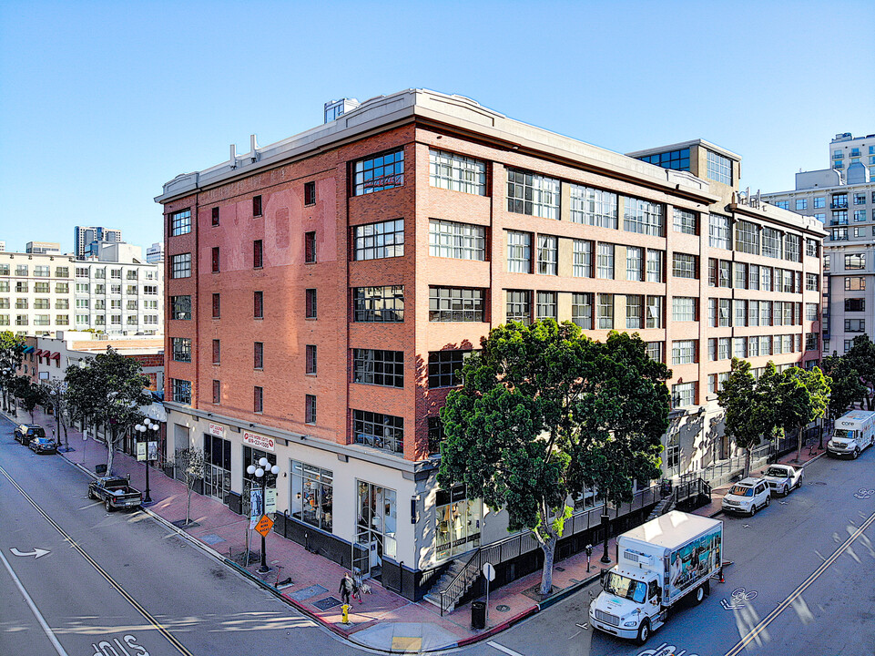 Pioneer – Lofts (PIOLOF) in San Diego, CA - Building Photo