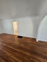 404 Plaza Serena in Ontario, CA - Building Photo - Building Photo
