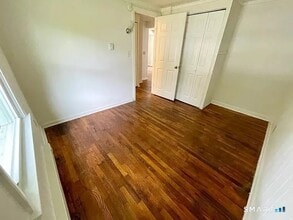 180 Circle Dr in Litchfield, CT - Building Photo - Building Photo