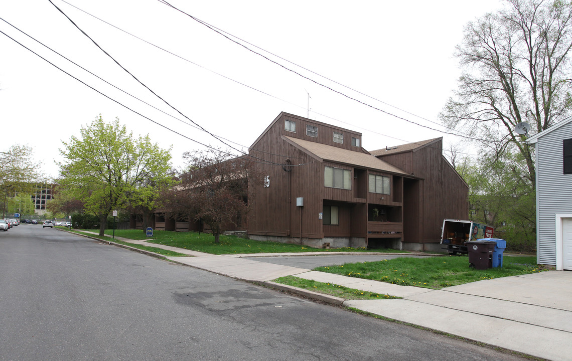 Covington Street Apartments in New Britain, CT - Building Photo