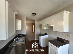 7845 Shadowland Dr in Memphis, TN - Building Photo - Building Photo