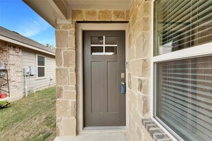 349 Blue Sage Dr in Leander, TX - Foto de edificio - Building Photo