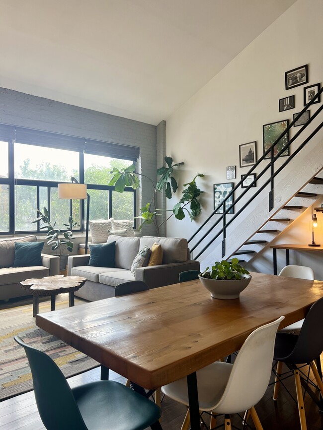 3309 Blake St, Unit 209 in Denver, CO - Building Photo - Building Photo