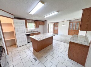 24450 Cunningham Dr in Porter, TX - Building Photo - Building Photo