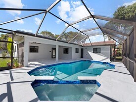 2537 NW 116th Terrace in Coral Springs, FL - Building Photo