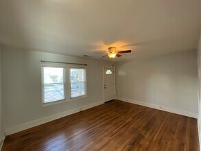 1728 Matheson Ave in Charlotte, NC - Foto de edificio - Building Photo