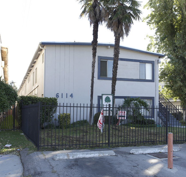 6114 Cahuenga Blvd in North Hollywood, CA - Building Photo - Building Photo