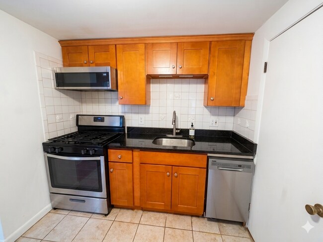 property at 87R Madison St