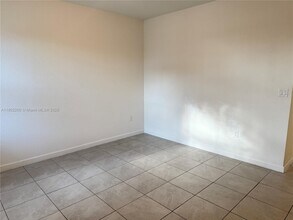 23235 SW 129th Path in Miami, FL - Building Photo - Building Photo