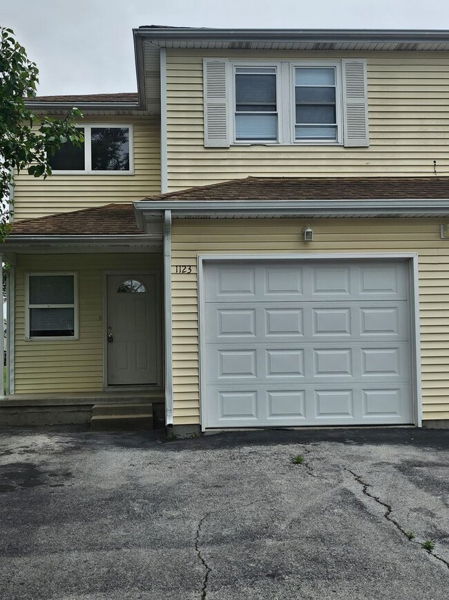 1123 Rex Ave in Joplin, MO - Building Photo - Building Photo