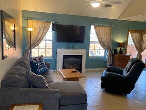 4011 E Village Cir in Flagstaff, AZ - Building Photo - Building Photo