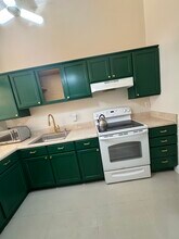 3648 NW 83rd Ln in Sunrise, FL - Building Photo - Building Photo