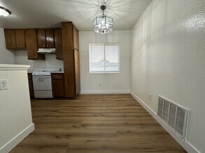 3706 Lytle Creek Loop in Ontario, CA - Foto de edificio - Building Photo