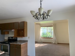 2833 Capricorn Dr in Bellevue, WI - Building Photo - Building Photo