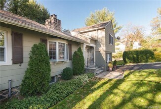 1 Senate Pl in Larchmont, NY - Building Photo - Building Photo