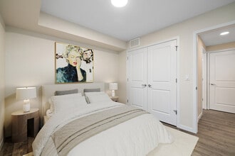 Garrison Green in Edmonton, AB - Building Photo - Building Photo