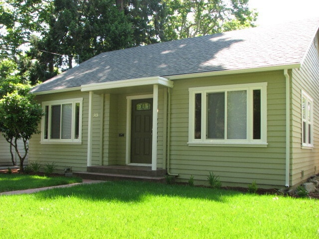 property at 313 W 1st Ave