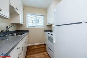 420 S Third St, Unit 8 in San Jose, CA - Building Photo - Building Photo