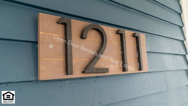 1209 Rivermet Ave-Unit -1211 Rivermet Ave in Fort Wayne, IN - Building Photo - Building Photo