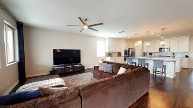 23052 Via Del Oro in Queen Creek, AZ - Building Photo - Building Photo