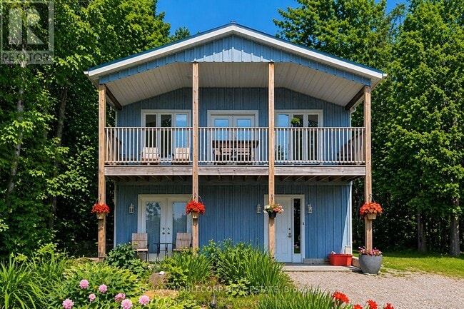 property at 5801 Lakeshore Rd