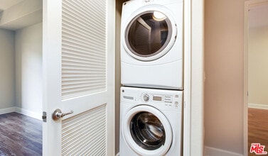 348 Hauser Blvd in Los Angeles, CA - Building Photo - Building Photo