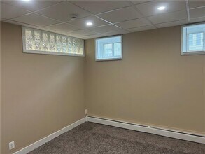 143 Pidge Ave in Pawtucket, RI - Building Photo - Building Photo