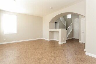 5412 Whisper Bluff St in North Las Vegas, NV - Building Photo - Building Photo