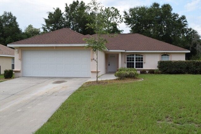 property at 8151 SW 128 Loop