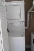 2709 W Belden Ave-Unit -2 in Chicago, IL - Building Photo - Building Photo