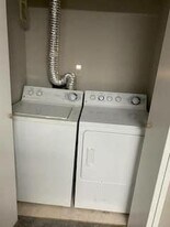 3614 Heathrow Dr in Winston-Salem, NC - Building Photo