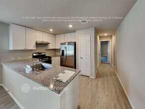 10622 Varmus Dr in Converse, TX - Foto de edificio - Building Photo