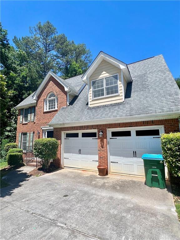 property at 3870 Genoa Ct