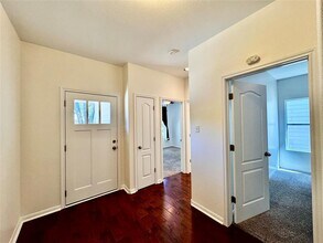 2209 Independence Dr in Austin, TX - Building Photo - Building Photo