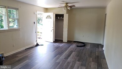 123 Harvard Rd in Glassboro, NJ - Building Photo - Building Photo
