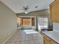 2542 N 124th Dr in Avondale, AZ - Foto de edificio - Building Photo