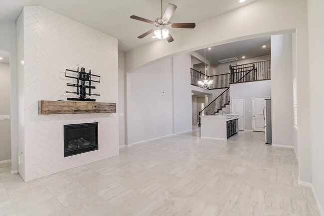 4423 Sandhill Terrace Ln in Katy, TX - Foto de edificio - Building Photo